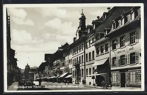 AK Waldshut am Rhein, Kaiserstrasse mit unterem Tor und Gasthaus zum Lamm