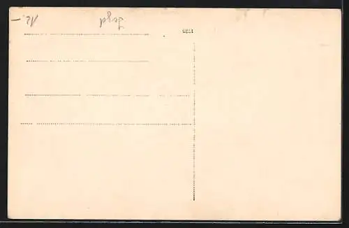 AK Jäger mit Hund steht an einem Feld