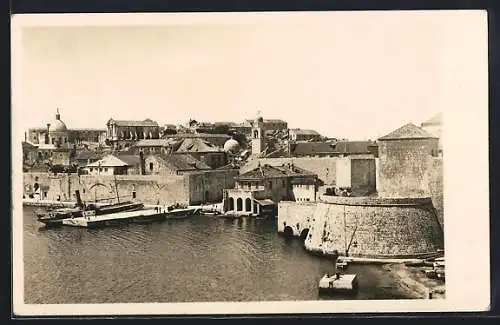 AK Dubrovnik, Luka