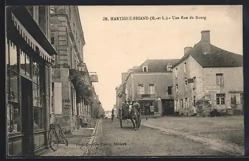 AK Martigné-Briand, Une rue du Bourg avec un cavalier et facades de magasins