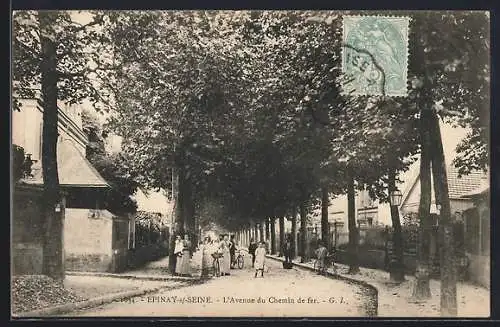 AK Epinay, L`Avenue du Chemin de fer