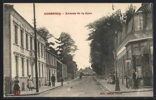 AK Audruicq, Avenue de la Gare