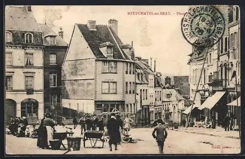 AK Neufchatel-en-Bray, Place Notre-Dame