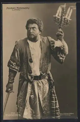 AK Theaterschauspieler Adalbert Matkowsky als Othello mit Schwert und Kerzenleuchter