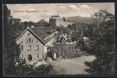 AK Eberstein /Murgtal, Schloss, Teilansicht im Sonnenschein