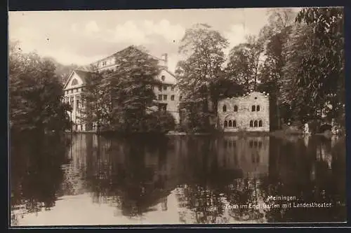 AK Meiningen, Teich im Englischen Garten mit Landestheater