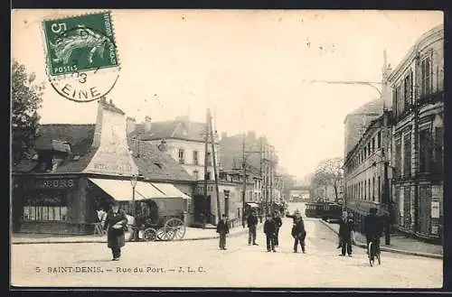 AK Saint-Denis, Rue du Port, Strassenbahn