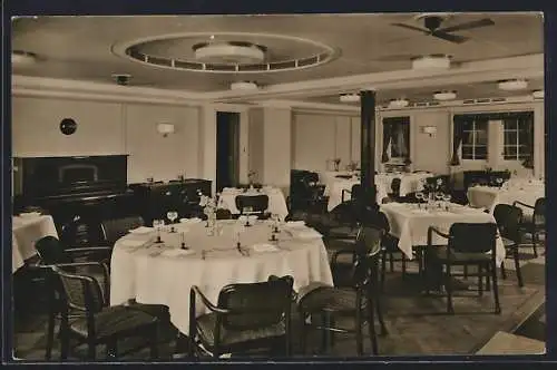 AK Passagierschiff M.S. Cordillera der Hamburg-Amerika Linie, Speisesaal II. Kl.