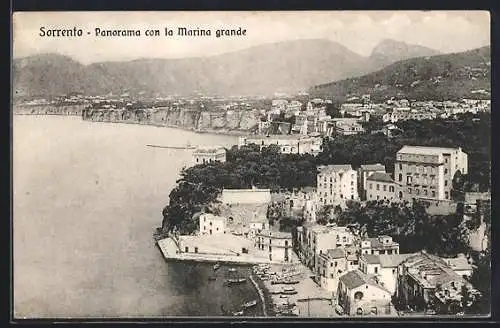 AK Sorrento, Panorama con la Marina grande