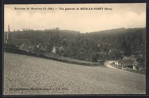 AK Bézu-la-Forêt, Vue générale du village (Eure)