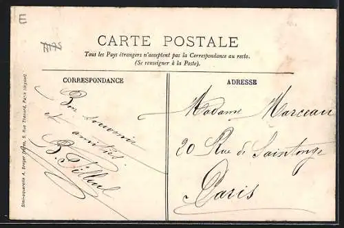 AK Beaumont-le-Roger, Place de Clercq et Rue Chanteresine