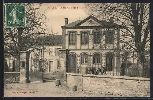 AK Saint-Just, La Mairie et les Écoles