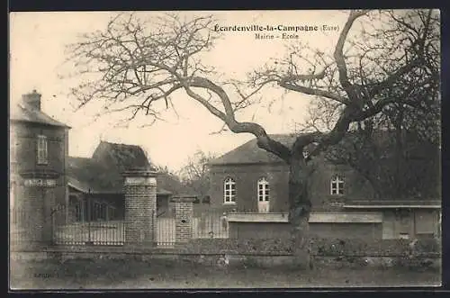 AK Écardenville-la-Campagne, Mairie et École derrière un arbre en hiver