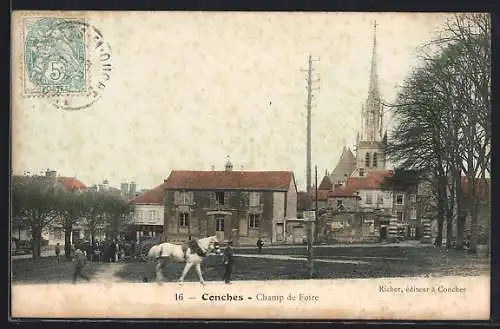 AK Conches, Champ de Foire avec église et chevaux