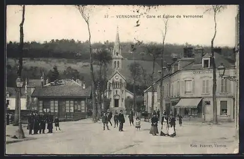 AK Vernonnet, Gare et Église de Vernonnet