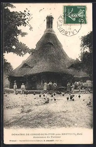 AK Condé-sur-Iton, Habitation du fermier avec chaumière et animaux devant