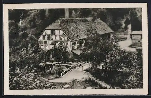 AK Templin / Uckermark, Haus mit Wassermühle