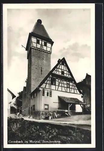 AK Gernsbach i. Murgtal, Storchenturm mit Haus im Fachwerkstil