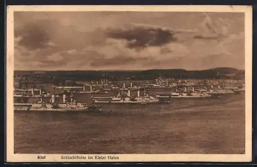 AK Kiel, Schlachtflotte im Kieler Hafen