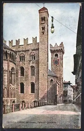 AK Trento, Esterno del Duomo, l`anticho Castelletto