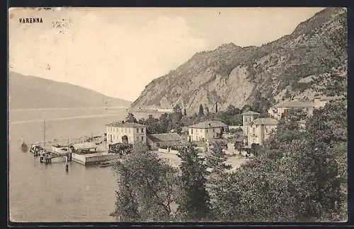 AK Varenna, Blick auf den Ort am Comer See