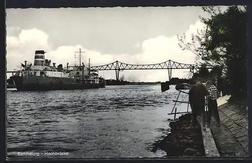 AK Rendsburg, Hochbrücke mit Dampfer