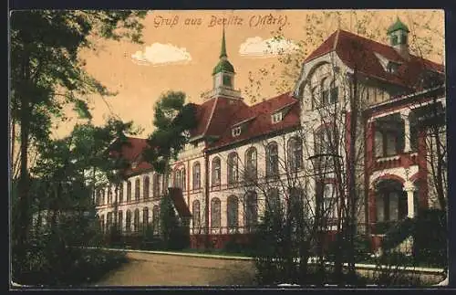 AK Beelitz / Mark, Strassenpartie mit Gebäudeansicht