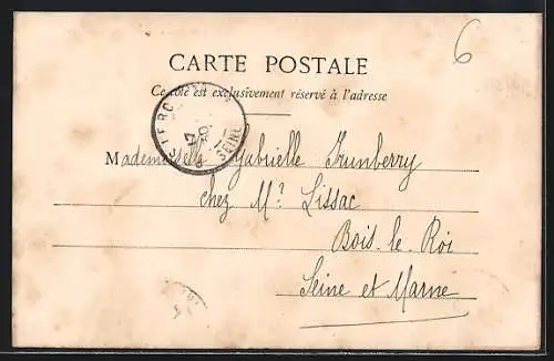 AK Salers, Entrée de la rue des Nobles, Place de Salers en Auvergne