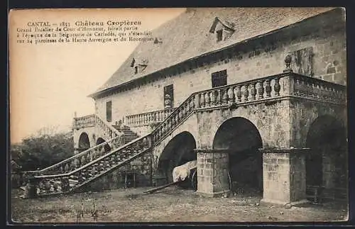 AK Cropières, Grand Escalier du Château Cropsières dans le Cantal