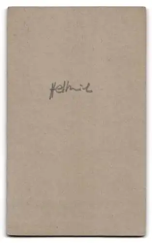 Fotografie Sophus Buch, Hann. Münden, Obere Langestrasse 48, Helmut als Kleinkind auf einem Fell