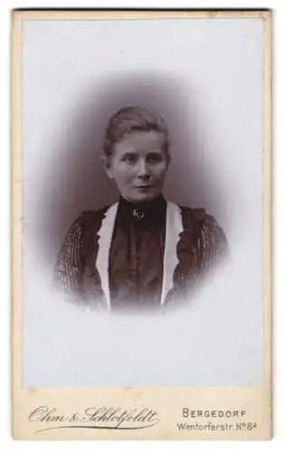 Fotografie Ohm &amp Schlotfeldt, Bergedorf, Wentorferstr. 8a, Frau E. Thomann im Porträt