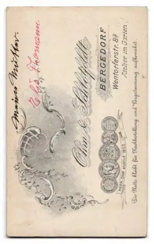 Fotografie Ohm &amp Schlotfeldt, Bergedorf, Wentorferstr. 8a, Frau E. Thomann im Porträt