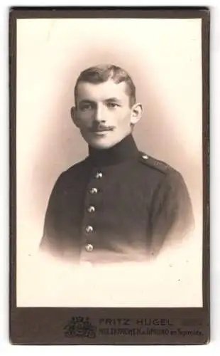 Fotografie Fritz Hügel, Holzkirchen, Gmund am Tegernsee, Volker S. in Soldatenuniform