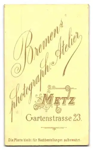 Fotografie Atelier Bremen, Metz, Gartenstrasse 23, Porträt eines jungen Soldaten in Uniform