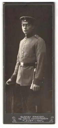 Fotografie Gustav Kneisel, Plauen, Soldat in Uniform