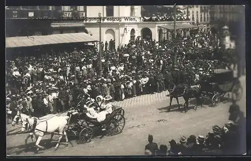 AK Wien, Zwei Kutschen beim Kaiser-Jubiläums-Huldigungs-Festzug 1908