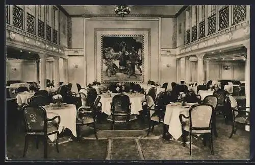 Foto-AK Passagierschiff Deutschland der Hamburg-Amerika Linie, Speisesaal 1. Klasse