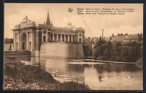 AK Ypres, Porte de Menin et Mémorial des Héros Britanniques