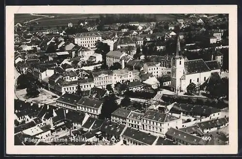 AK Hollabrunn, Teilansicht mit Kirche, Fliegeraufnahme