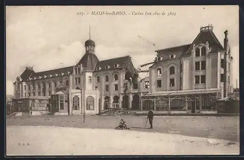 AK Malo-les-Bains, Casino (un obus de 380)