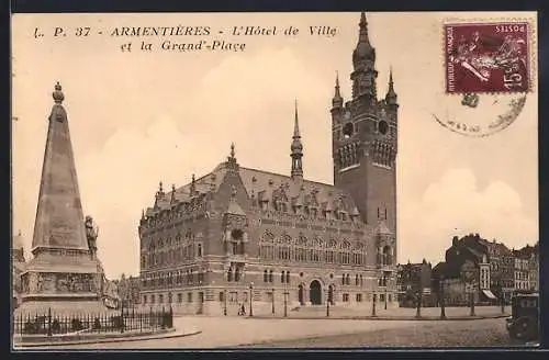 AK Armentières, L`Hôtel de Ville et la Grand-Place