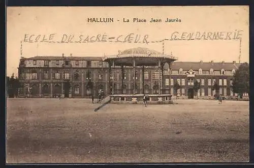 AK Halluin, La Place Jean Jaurès avec l`école du Sacré-Cœur et la gendarmerie