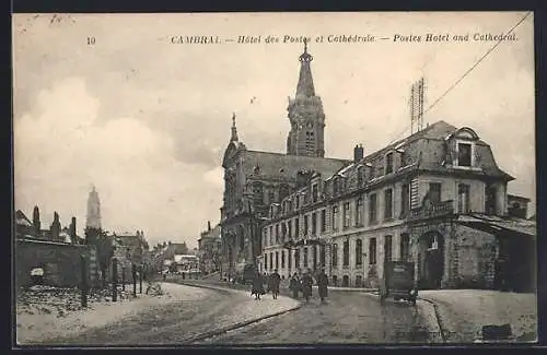 AK Cambrai, Hôtel des Postes et Cathédrale