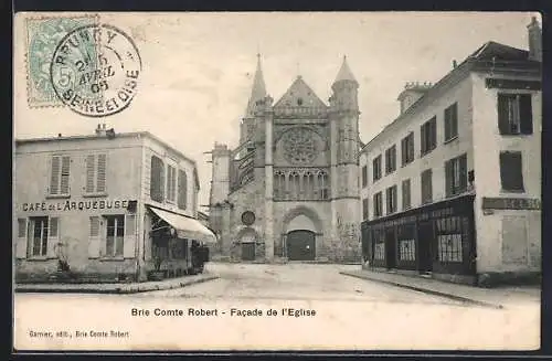 AK Brie Comte Robert, Facade de l`Église