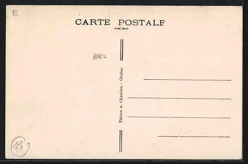 AK Chelles, Rue Buignet avec vue sur les bâtiments et cycliste