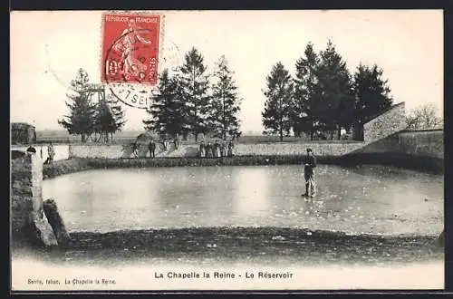 AK La Chapelle-la-Reine, Le Réservoir avec patineurs sur glace