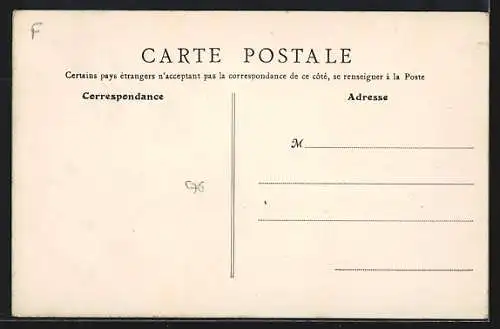 AK Tournan, Boulevard Pereire avec arbres alignés et passants