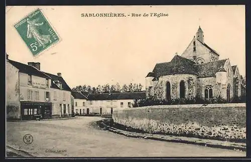 AK Sablonnières, Rue de l`Église et vue de l`église ancienne