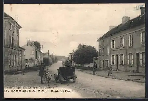 AK Sammeron, Route de Paris avec voiture et cycliste