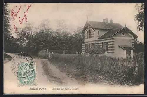 AK Seine-Port, Avenue de Sainte-Assise avec maison et chemin bordé d`arbres